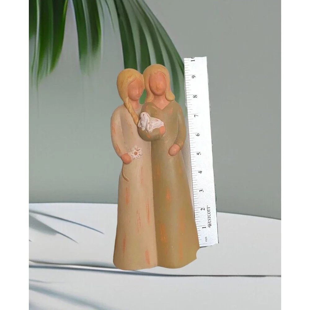 Mind's Eye Gentle Souls Friendship Figurine Women Holding Dog 2001 Resin Decor